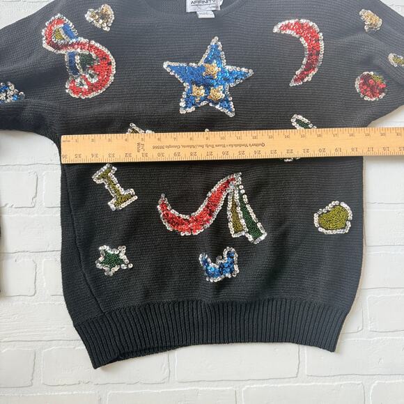 Affinity by Margo's Women's Black Sequin Vintage Holiday Sweater Star Moon sz M - Picture 5 of 6